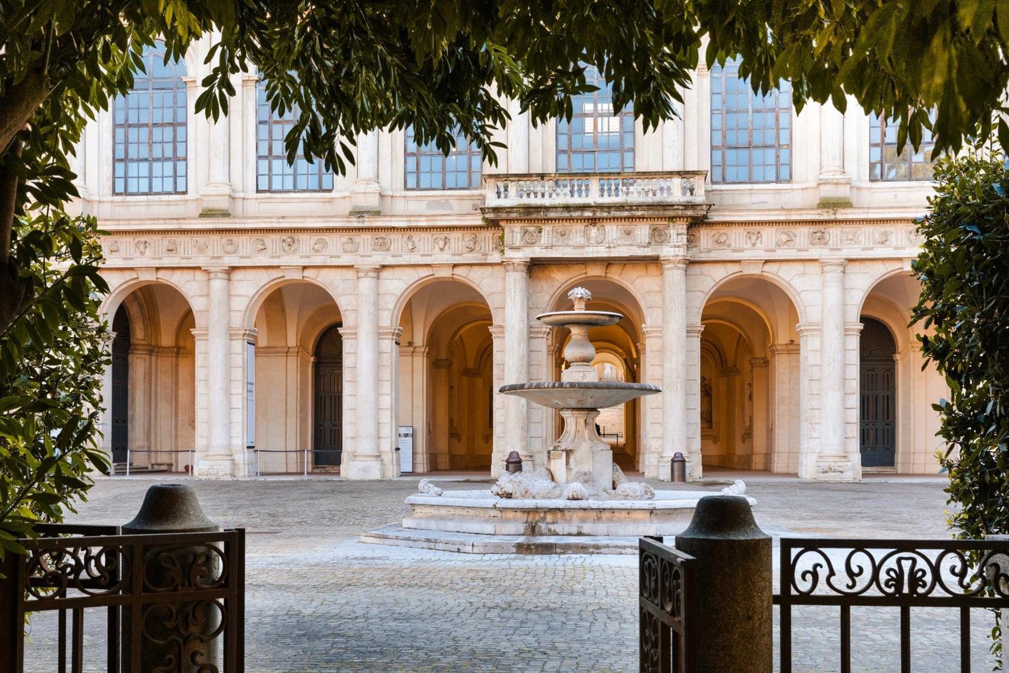 Sonder Barberini Aparthotel Rome Exterior photo